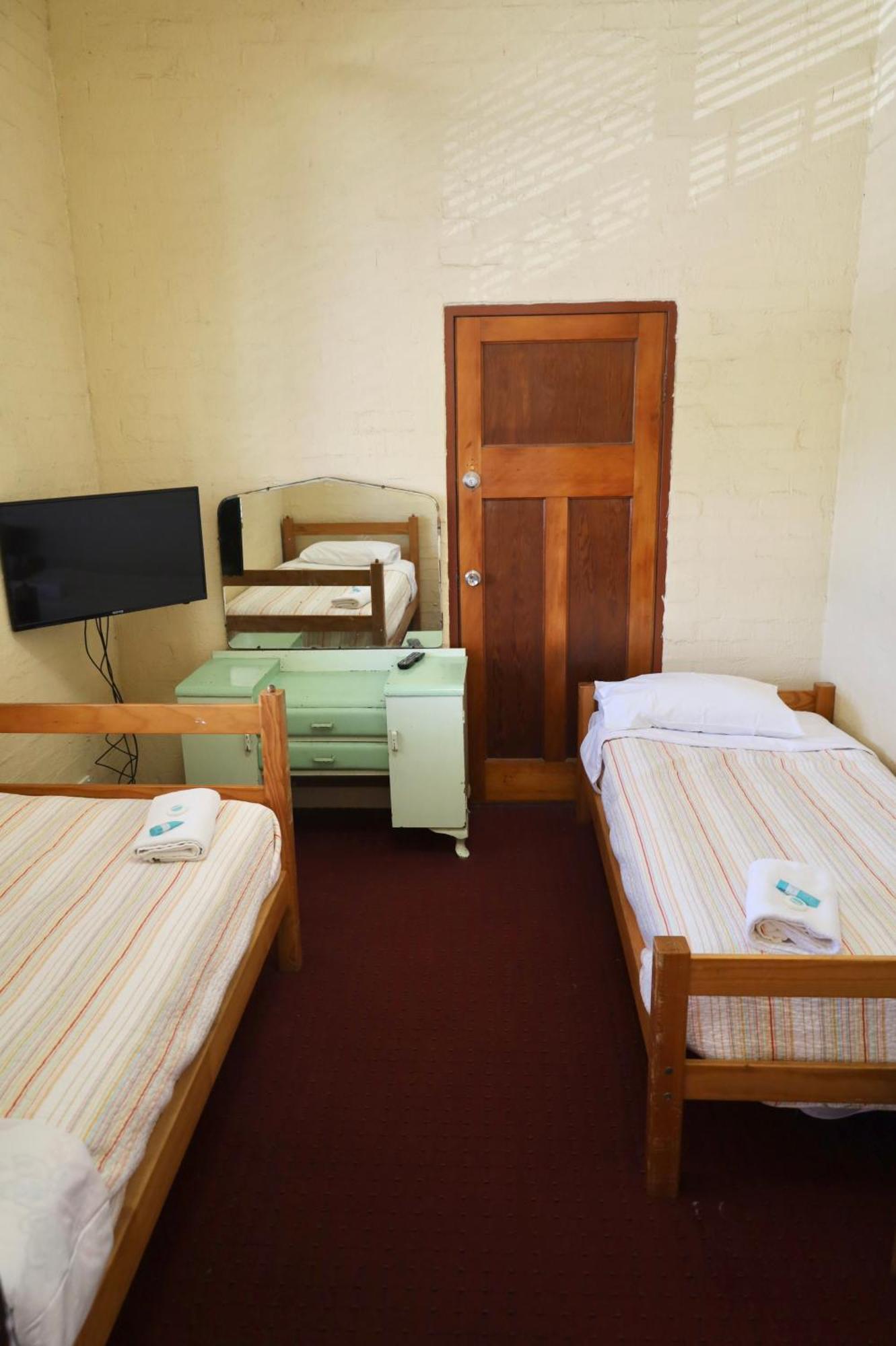 Hotel The Middle Pub Mullumbimby Zimmer foto